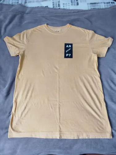Camisa marca Osklen primeira linha tamanho G