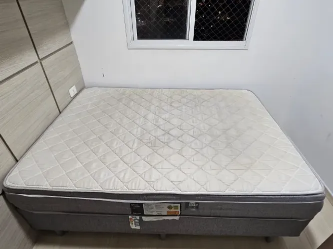 Cama com Colchão - Apenas 6 Meses de Uso (Desapego Mudança)