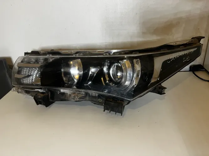 Farol Toyota Corolla Xênon 2015/2017 Original LE