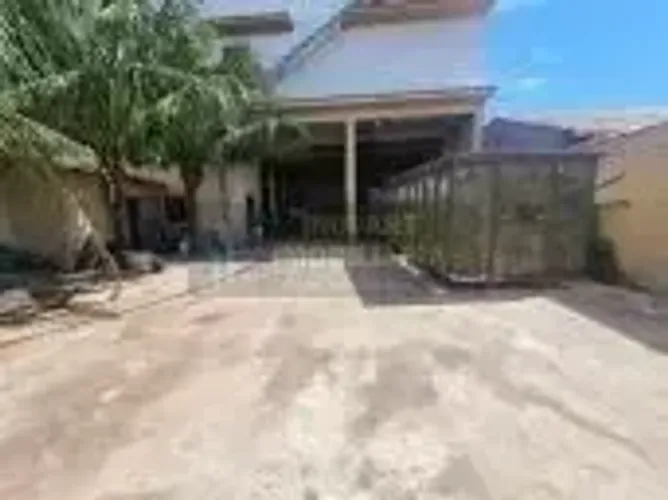 EXCELENTE GALPÃO 450M² VENDA OU ALUGUEL