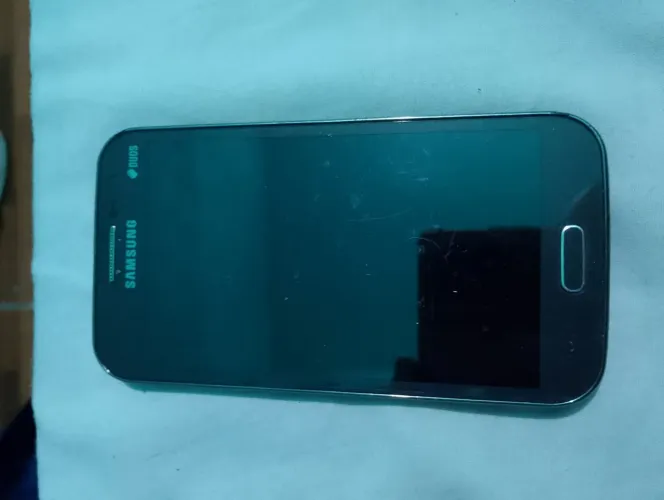 VENDO CELULAR LEIA O ANÚNCIO