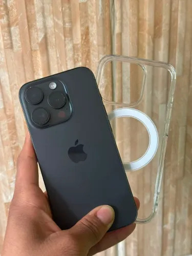 iPhone 15 Pro 
