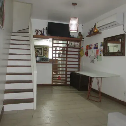 Apartamento Triplex, tipo casa - Town House para venda com 90 metros quadrados com 2 quart