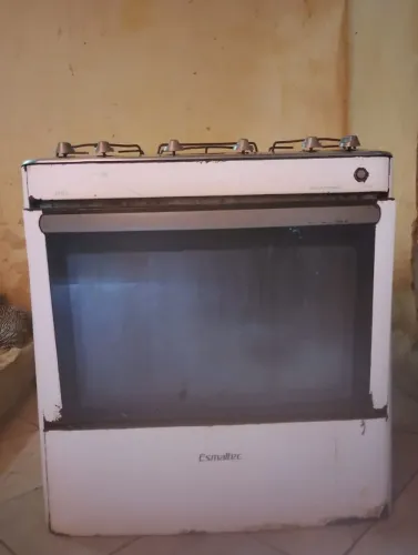Vede se furgão 