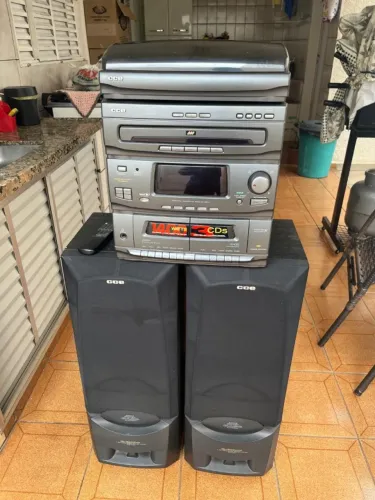 Midi System SS-9900 CCE - COM TOCA DISCO E DUAS CAIXAS DE SOM