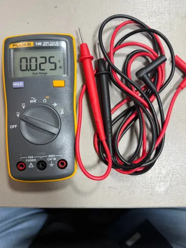 Multímetro 106 FLUKE 