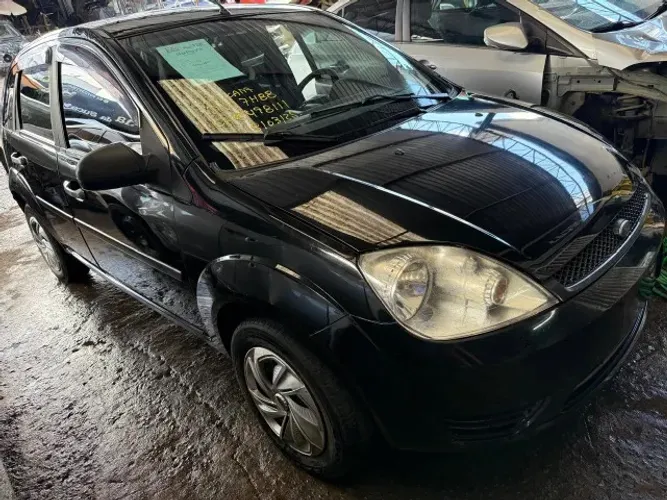 Ford Fiesta 1.6 para venda de peças! SR Peças usadas!