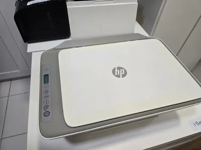 Impressora Multifuncional HP DeskJet 2776 Wi-Fi