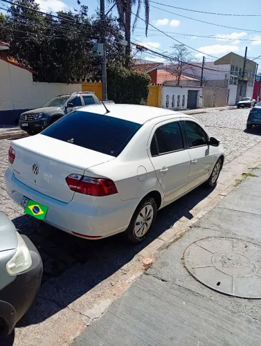 Volkswagen Voyage 1.0/1.0 City MI Total Flex 8V 4P 2013