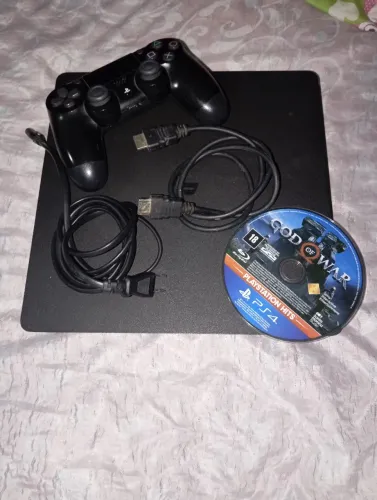 Ps4 slim , 1T ,1 controle original e um jogo de CD