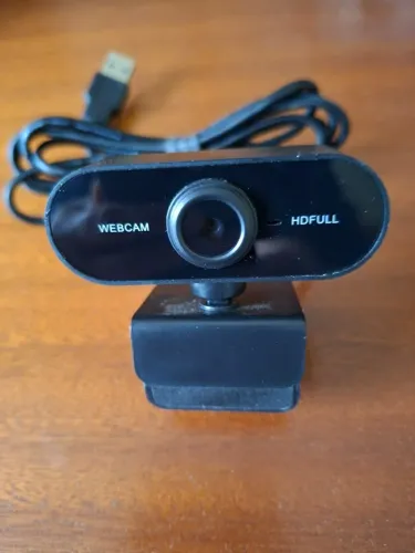 Webcam Full HD 1080p c/ Microfone Embutido