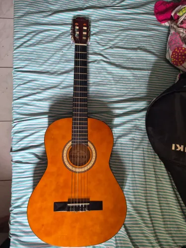 Violão Suzuki SG-3B Usado em bom estado