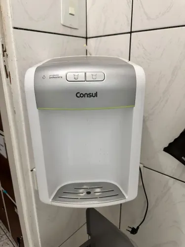 Filtro Purificador de água Consul Branco refrigerado com proteção antibactérias