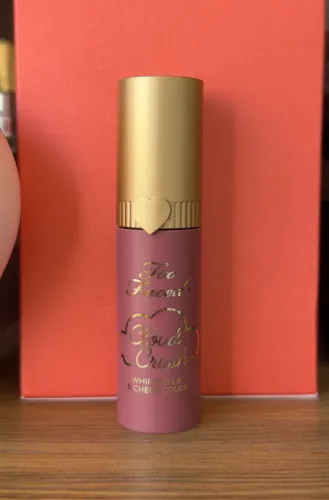 blush too faced cloud crush bed of roses
