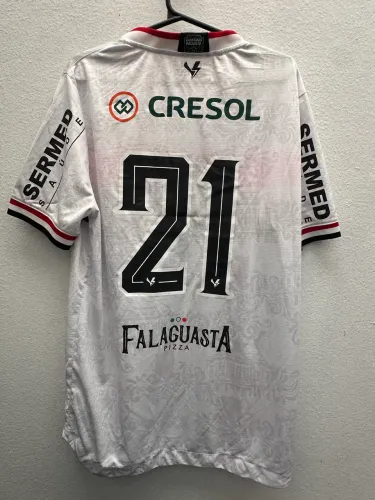 Camisa do Botafogo de SP tamanho G usada em jogo no Brasileirão 2023