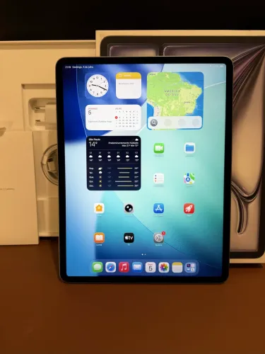 iPad Air 13 M4 128GB WI-FI - Cinza Spacial