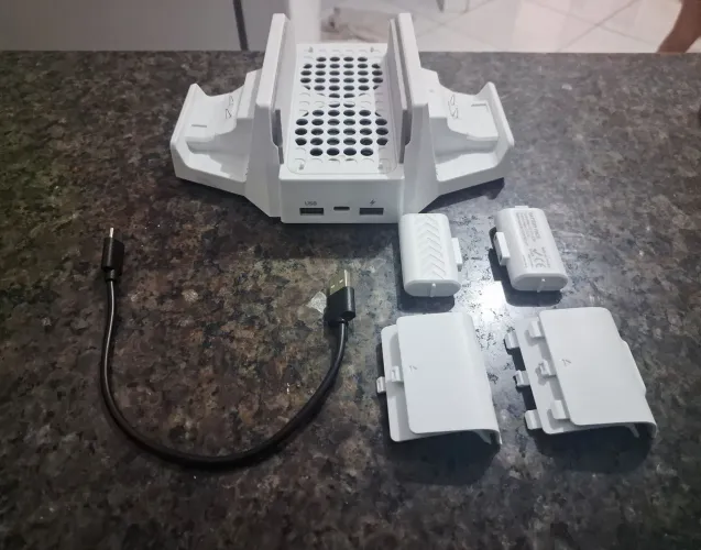 Promoção Base Carregadora Com Cooler Para Xbox Series S