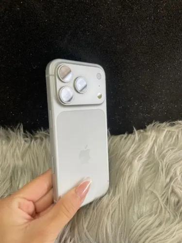 IPHONE 17 PRO BRANCO