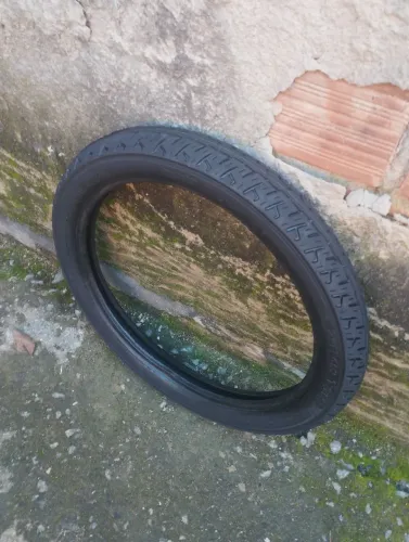 Pneu de moto CG Titan 150 Dianteiro