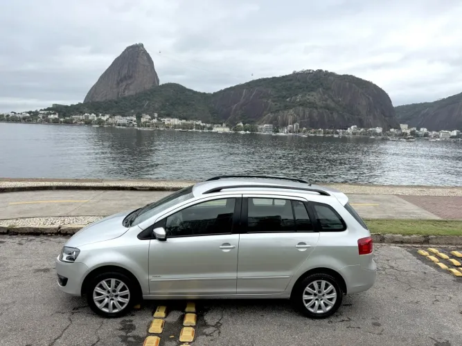 Volkswagen Spacefox 1.6/ 1.6 Trend Total Flex 8V 5P 2014