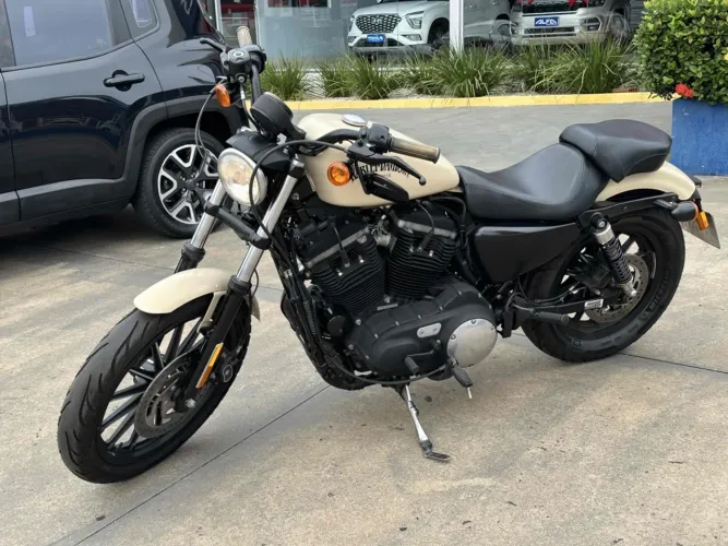 Harley-davidson Xl 883n iron 2014