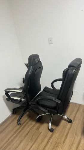 Vendo 2 cadeiras usadas 