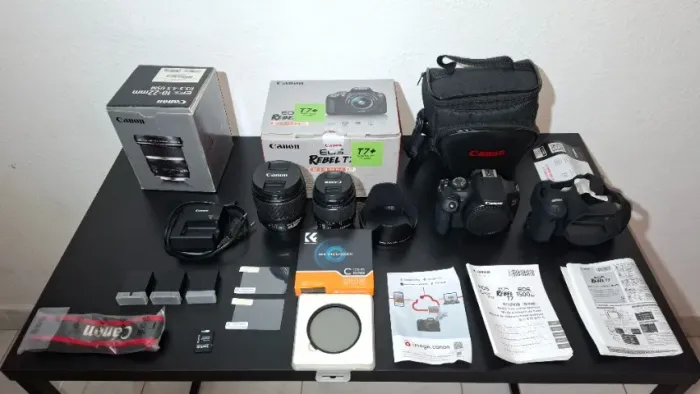 VENDO KIT COMPLETO CANON EOS REBEL T7 + LENTE 18-55MM + Lente Canon EF-S 15-85mm f/3.5-5.6