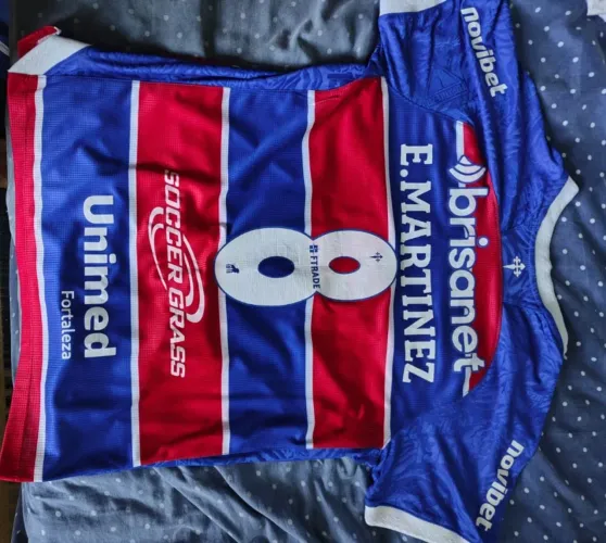 Vendo camisa do Fortaleza esporte clube, original.