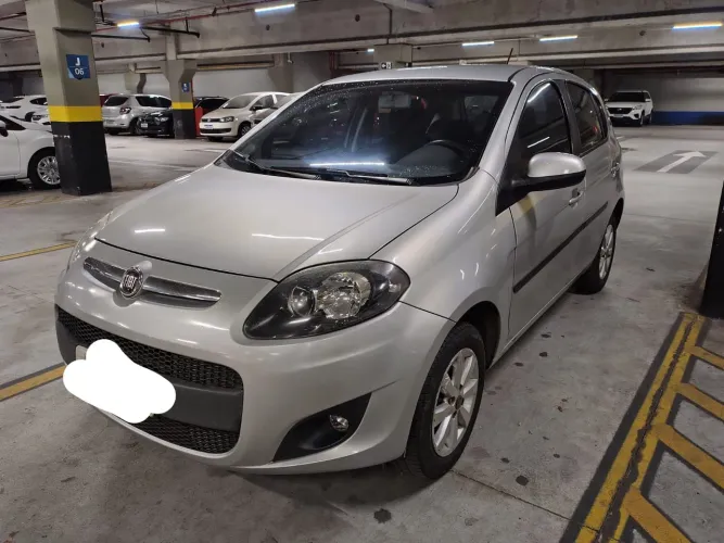 Fiat Palio Attractive 1.0 EVO Fire Flex 8V 5P 2013