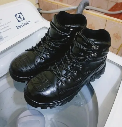 Bota coturno 