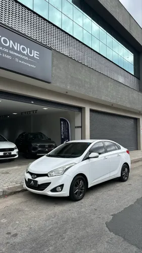 Hyundai HB20S Premium 1.6 Flex 16V Aut. 4P 2014