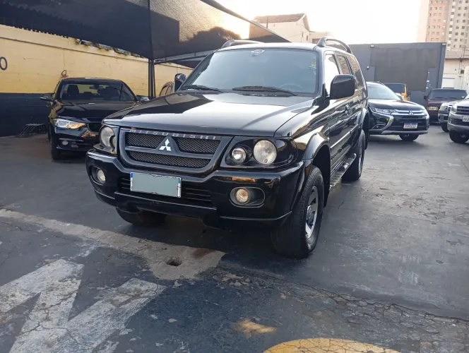 Mitsubishi Pajero Sport 3.0 4X4 V6 Mec./aut. 2005
