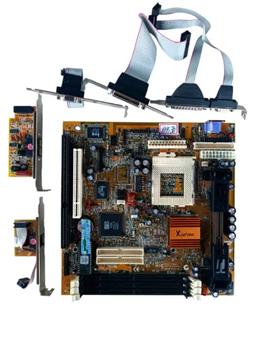 MOTHER BOARD PLACA MÃE XCELL 2000 NOVA COM CABOS MB30