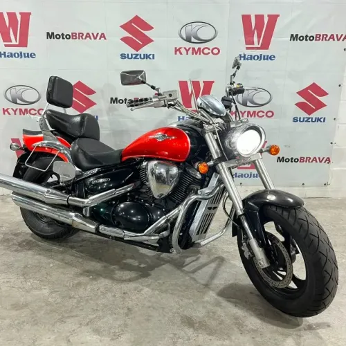 Suzuki Boulevard M800