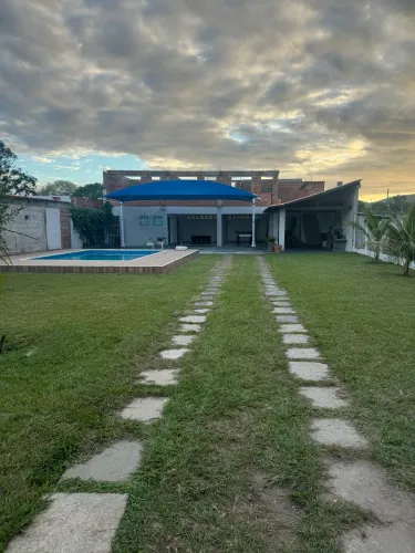 Espaço para Day Use com piscina em São Pedro da Aldeia