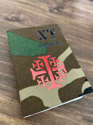 Novo Testamento de Bolso, militar, camuflagem woodland, 04One