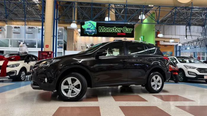 Toyota RAV4 2.0 4X4 16V Aut. 2014