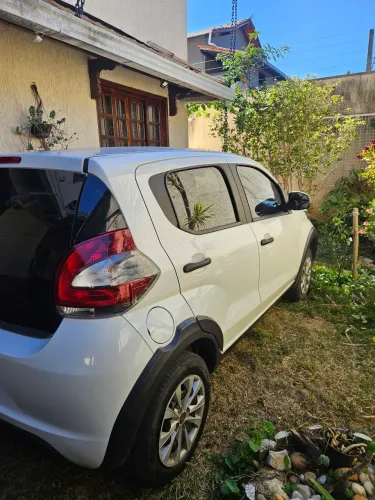 Fiat Mobi Like 1.0 Fire Flex 5P. 2024