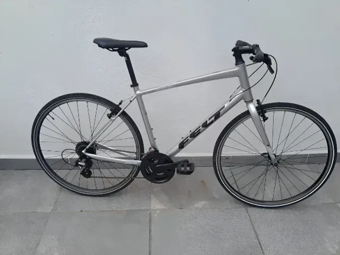 BICICLETA FELT VERSA SPEED 50