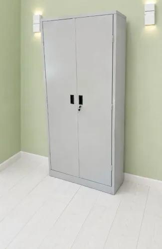 armário de aço com 2 portas 
