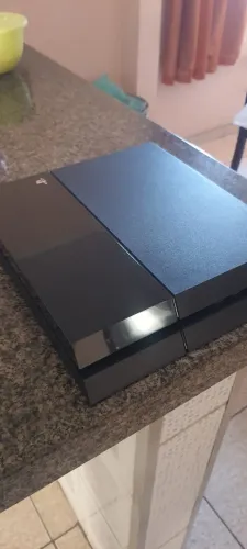 Playstation 4 fat