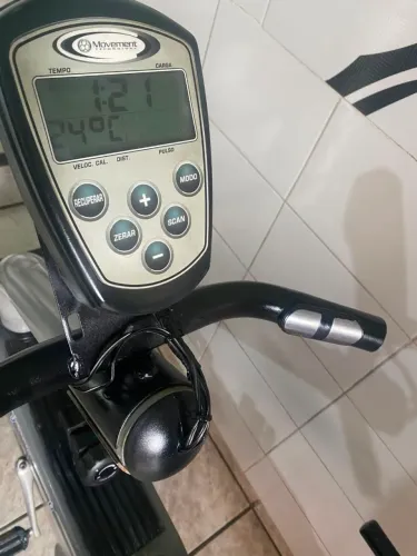 Bicicleta profissional para academia