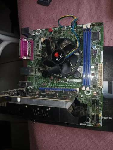 Xeon 1230 v2, Gtx 750 Ti, 8Gb Ram, 500Gb HD, Fonte 500w, Placa Mae DH61WW