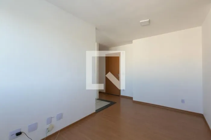 Apartamento à Venda - José Bonifácio, 2 Quartos, 44 m2