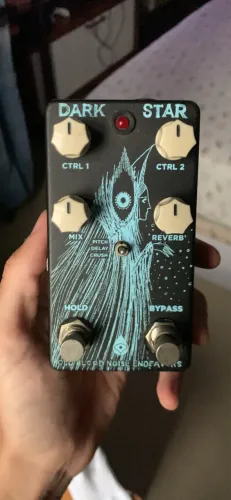 Pedal de reverb Old Blood Noise Endeavors DarkStar V1