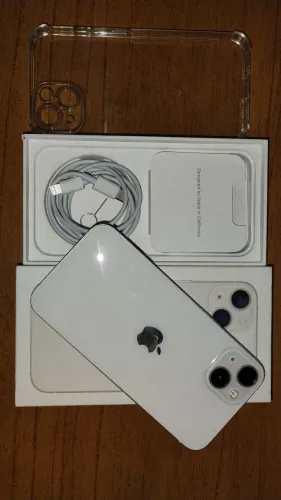 iPhone 13 128GB branco todo original