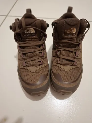 Bota de Trilha Feminina 