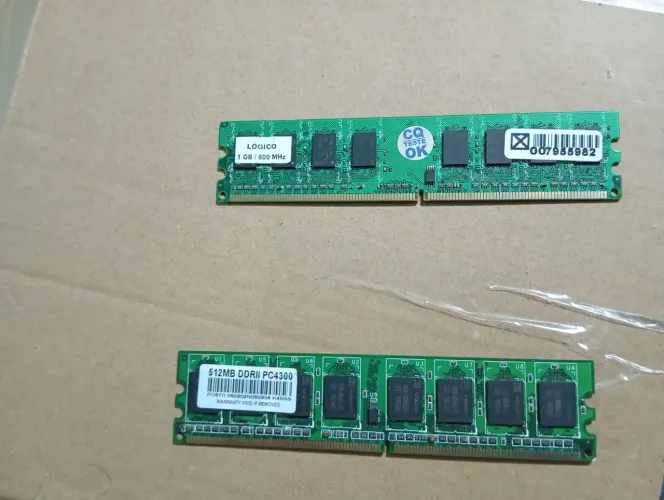 MEMÓRIAS RAM DDR2 DE 1GB/512MB