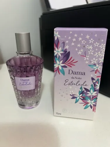 Perfume dama da noite estrelada 
