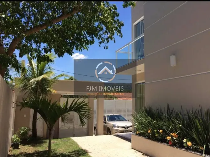 Casa em Condomínio em Engenho do Mato - Niterói por R$490 mil